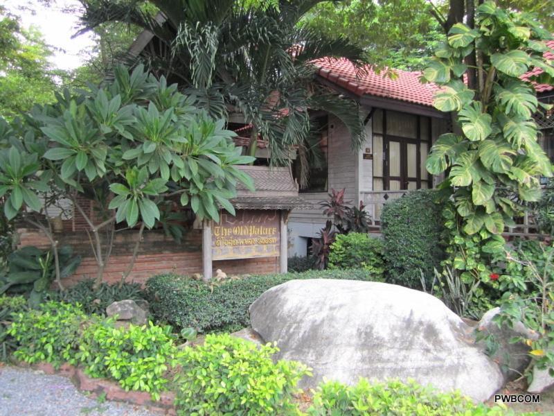 The Old Palace Resort Klong Sa Bua Phra Nakhon Si Ayutthaya Ngoại thất bức ảnh